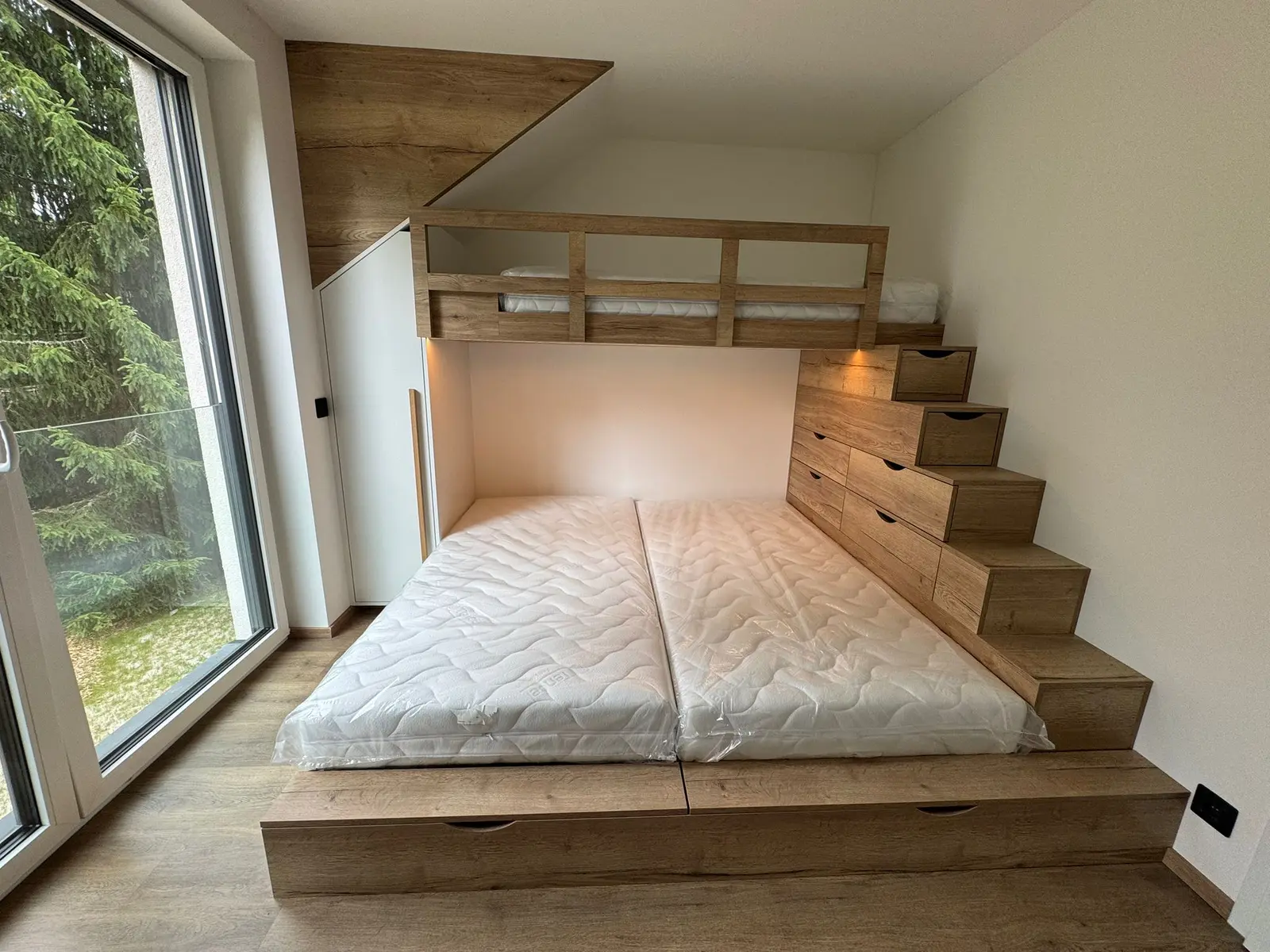 Ukázka realizace Moderní truhlárny